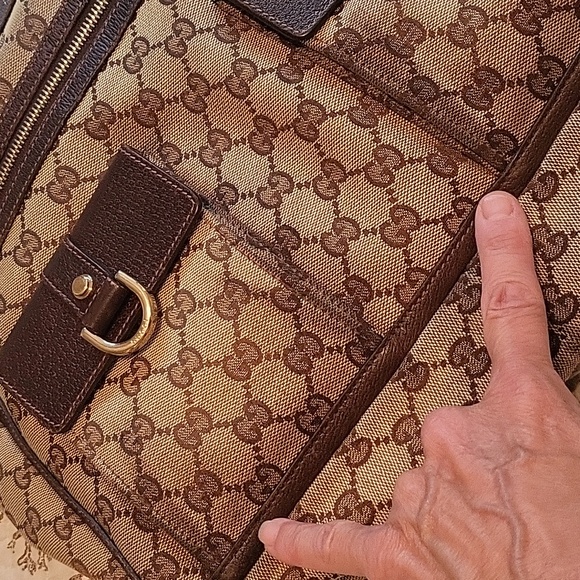 Gucci Medium Size Bag Authentic - Picture 11 of 17